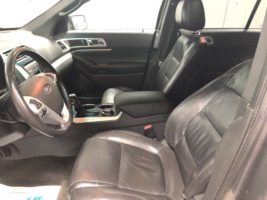 Used Ford Explorer 4WD 4dr XLT 2014 | Car Valley Group. Jersey City, New Jersey Used Ford Explorer 4WD 4dr XLT 2014 | Car Valley Group. Jersey City, New Jersey