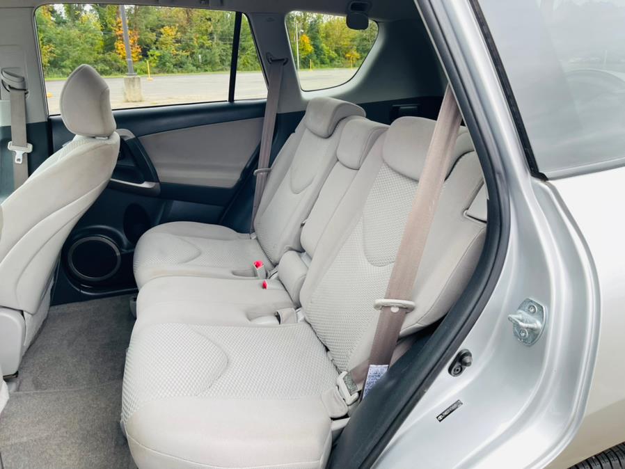 Used Toyota RAV4 4dr Limited 4-cyl 4WD (Natl) 2006 | Supreme Automotive. New Britain, Connecticut Used Toyota RAV4 4dr Limited 4-cyl 4WD (Natl) 2006 | Supreme Automotive. New Britain, Connecticut