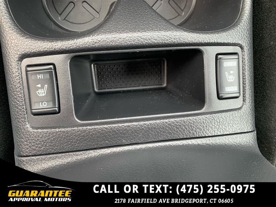 2016 Nissan Rogue SV AWD 4dr Crossover, available for sale in Bridgeport, Connecticut | Guarantee Approval Motors. Bridgeport, Connecticut 2016 Nissan Rogue SV AWD 4dr Crossover, available for sale in Bridgeport, Connecticut | Guarantee Approval Motors. Bridgeport, Connecticut