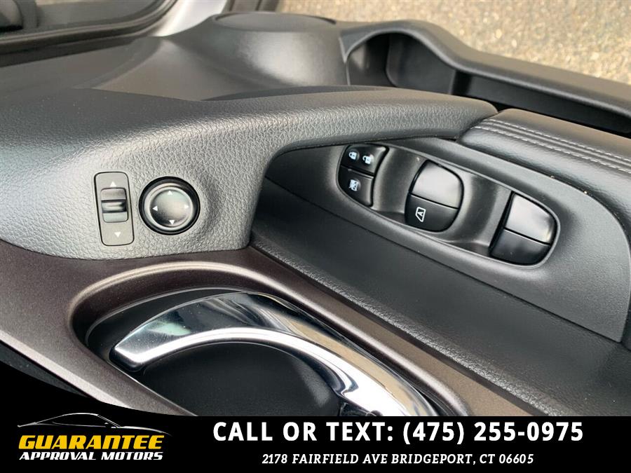 2016 Nissan Rogue SV AWD 4dr Crossover, available for sale in Bridgeport, Connecticut | Guarantee Approval Motors. Bridgeport, Connecticut 2016 Nissan Rogue SV AWD 4dr Crossover, available for sale in Bridgeport, Connecticut | Guarantee Approval Motors. Bridgeport, Connecticut