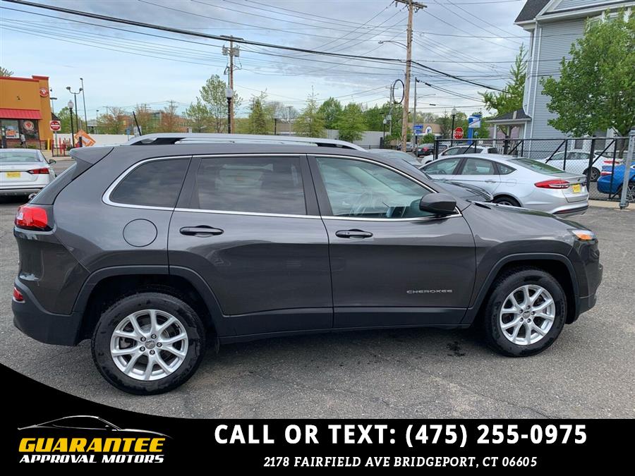 2017 Jeep Cherokee 75th Anniversary 4x4 4dr SUV, available for sale in Bridgeport, Connecticut | Guarantee Approval Motors. Bridgeport, Connecticut 2017 Jeep Cherokee 75th Anniversary 4x4 4dr SUV, available for sale in Bridgeport, Connecticut | Guarantee Approval Motors. Bridgeport, Connecticut