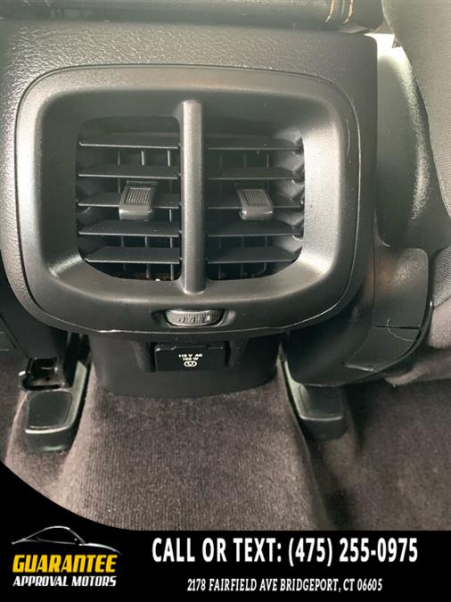 2017 Jeep Cherokee 75th Anniversary 4x4 4dr SUV, available for sale in Bridgeport, Connecticut | Guarantee Approval Motors. Bridgeport, Connecticut 2017 Jeep Cherokee 75th Anniversary 4x4 4dr SUV, available for sale in Bridgeport, Connecticut | Guarantee Approval Motors. Bridgeport, Connecticut