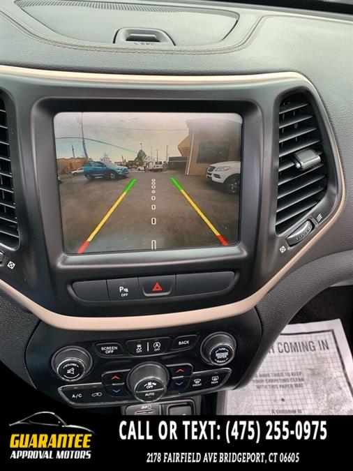 2017 Jeep Cherokee 75th Anniversary 4x4 4dr SUV, available for sale in Bridgeport, Connecticut | Guarantee Approval Motors. Bridgeport, Connecticut 2017 Jeep Cherokee 75th Anniversary 4x4 4dr SUV, available for sale in Bridgeport, Connecticut | Guarantee Approval Motors. Bridgeport, Connecticut
