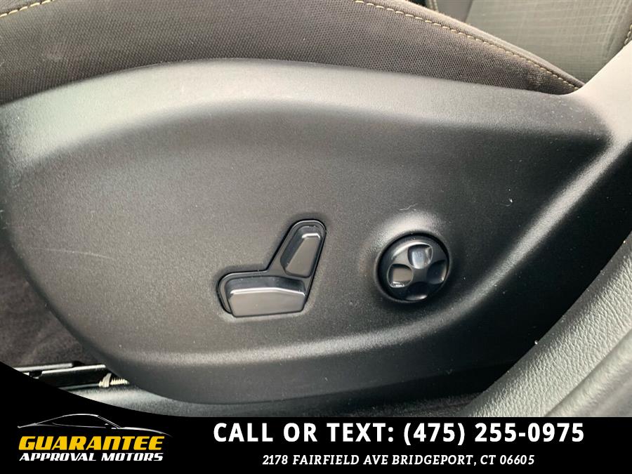 2017 Jeep Cherokee 75th Anniversary 4x4 4dr SUV, available for sale in Bridgeport, Connecticut | Guarantee Approval Motors. Bridgeport, Connecticut 2017 Jeep Cherokee 75th Anniversary 4x4 4dr SUV, available for sale in Bridgeport, Connecticut | Guarantee Approval Motors. Bridgeport, Connecticut