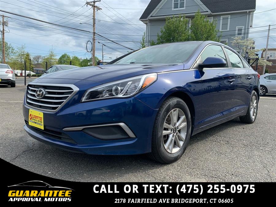 Used Hyundai Sonata SE 4dr Sedan 2017 | Guarantee Approval Motors. Bridgeport, Connecticut Used Hyundai Sonata SE 4dr Sedan 2017 | Guarantee Approval Motors. Bridgeport, Connecticut