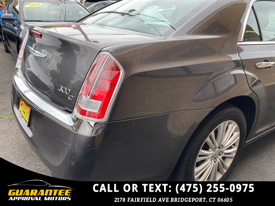 Used Chrysler 300 C AWD 4dr Sedan 2014 | Guarantee Approval Motors. Bridgeport, Connecticut Used Chrysler 300 C AWD 4dr Sedan 2014 | Guarantee Approval Motors. Bridgeport, Connecticut