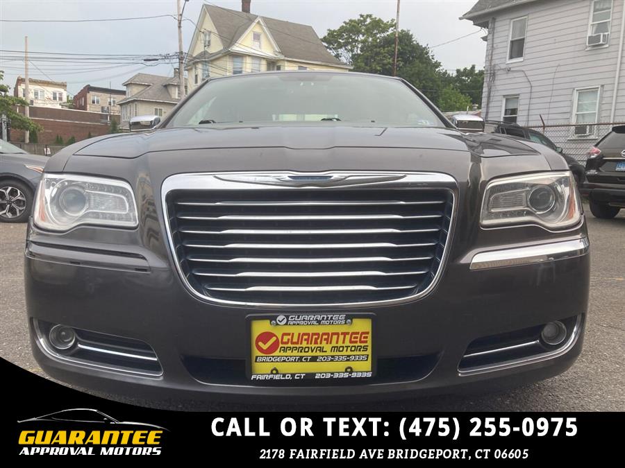 Used Chrysler 300 C AWD 4dr Sedan 2014 | Guarantee Approval Motors. Bridgeport, Connecticut Used Chrysler 300 C AWD 4dr Sedan 2014 | Guarantee Approval Motors. Bridgeport, Connecticut