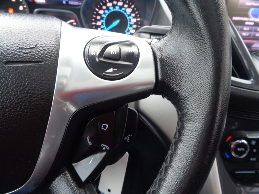 Used Ford Escape 4WD 4dr SEL 2013 | NY Auto Traders. Valley Stream, New York Used Ford Escape 4WD 4dr SEL 2013 | NY Auto Traders. Valley Stream, New York