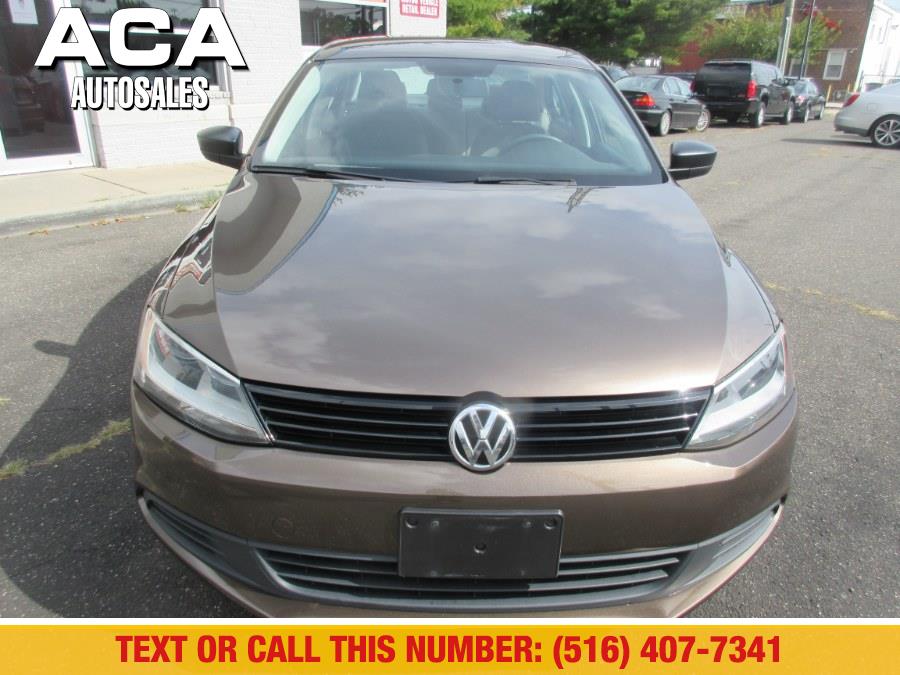 2014 Volkswagen Jetta Sedan 4dr Auto S, available for sale in Lynbrook, New York | ACA Auto Sales. Lynbrook, New York 2014 Volkswagen Jetta Sedan 4dr Auto S, available for sale in Lynbrook, New York | ACA Auto Sales. Lynbrook, New York