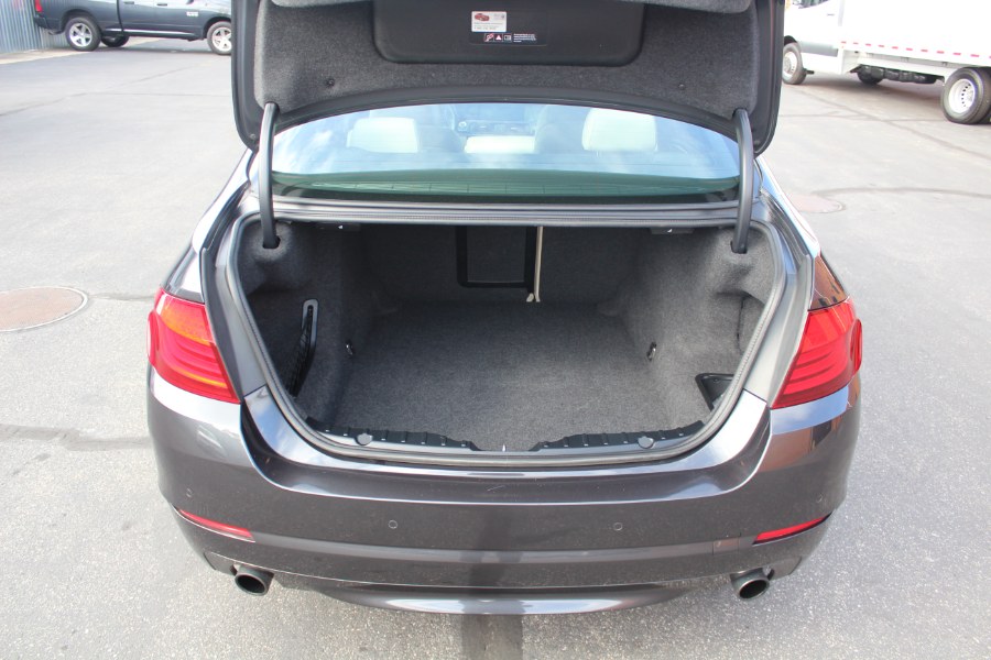 2012 BMW 5 Series 4dr Sdn 535i xDrive AWD, available for sale in Deer Park, New York | Car Tec Enterprise Leasing & Sales LLC. Deer Park, New York 2012 BMW 5 Series 4dr Sdn 535i xDrive AWD, available for sale in Deer Park, New York | Car Tec Enterprise Leasing & Sales LLC. Deer Park, New York