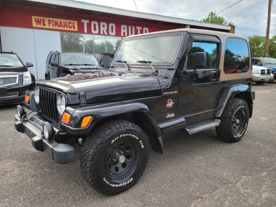 2002 Jeep Wrangler 2dr Sahara Manual, available for sale in East Windsor, Connecticut | Toro Auto. East Windsor, Connecticut