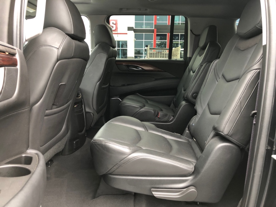 Used Cadillac Escalade ESV 4WD 4dr Luxury 2015 | Marsh Auto Sales LLC. Ortonville, Michigan Used Cadillac Escalade ESV 4WD 4dr Luxury 2015 | Marsh Auto Sales LLC. Ortonville, Michigan