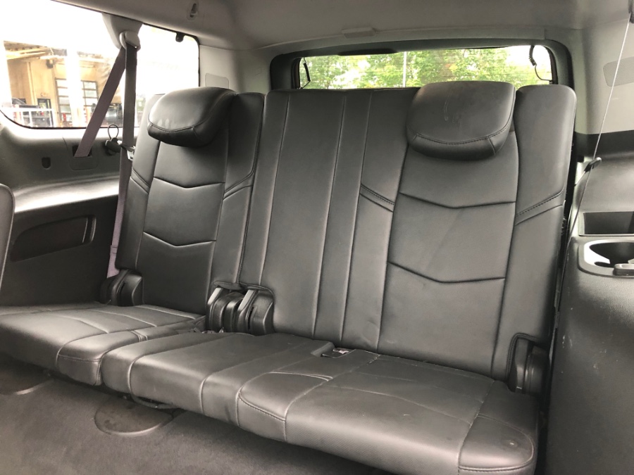 Used Cadillac Escalade ESV 4WD 4dr Luxury 2015 | Marsh Auto Sales LLC. Ortonville, Michigan Used Cadillac Escalade ESV 4WD 4dr Luxury 2015 | Marsh Auto Sales LLC. Ortonville, Michigan