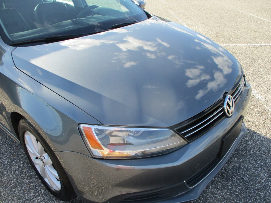 2014 Volkswagen Jetta Sedan 4dr Auto SE PZEV, available for sale in Massapequa, New York | South Shore Auto Brokers & Sales. Massapequa, New York 2014 Volkswagen Jetta Sedan 4dr Auto SE PZEV, available for sale in Massapequa, New York | South Shore Auto Brokers & Sales. Massapequa, New York
