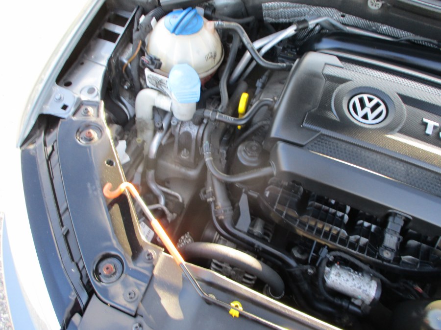 2014 Volkswagen Jetta Sedan 4dr Auto SE PZEV, available for sale in Massapequa, New York | South Shore Auto Brokers & Sales. Massapequa, New York 2014 Volkswagen Jetta Sedan 4dr Auto SE PZEV, available for sale in Massapequa, New York | South Shore Auto Brokers & Sales. Massapequa, New York