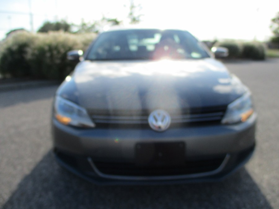 2014 Volkswagen Jetta Sedan 4dr Auto SE PZEV, available for sale in Massapequa, New York | South Shore Auto Brokers & Sales. Massapequa, New York 2014 Volkswagen Jetta Sedan 4dr Auto SE PZEV, available for sale in Massapequa, New York | South Shore Auto Brokers & Sales. Massapequa, New York