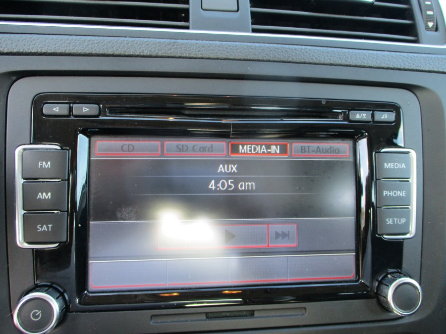 2014 Volkswagen Jetta Sedan 4dr Auto SE PZEV, available for sale in Massapequa, New York | South Shore Auto Brokers & Sales. Massapequa, New York 2014 Volkswagen Jetta Sedan 4dr Auto SE PZEV, available for sale in Massapequa, New York | South Shore Auto Brokers & Sales. Massapequa, New York