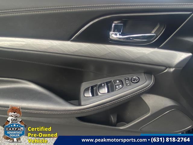Used Nissan Maxima SR 3.5L 2017 | Peak Automotive Inc.. Bayshore, New York Used Nissan Maxima SR 3.5L 2017 | Peak Automotive Inc.. Bayshore, New York