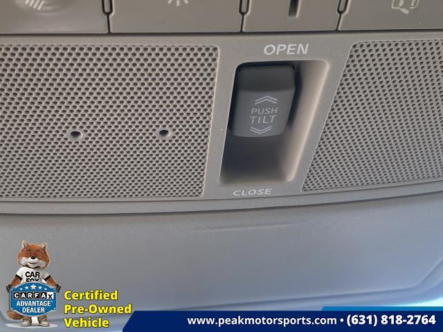 Used Nissan Maxima SR 3.5L 2017 | Peak Automotive Inc.. Bayshore, New York Used Nissan Maxima SR 3.5L 2017 | Peak Automotive Inc.. Bayshore, New York