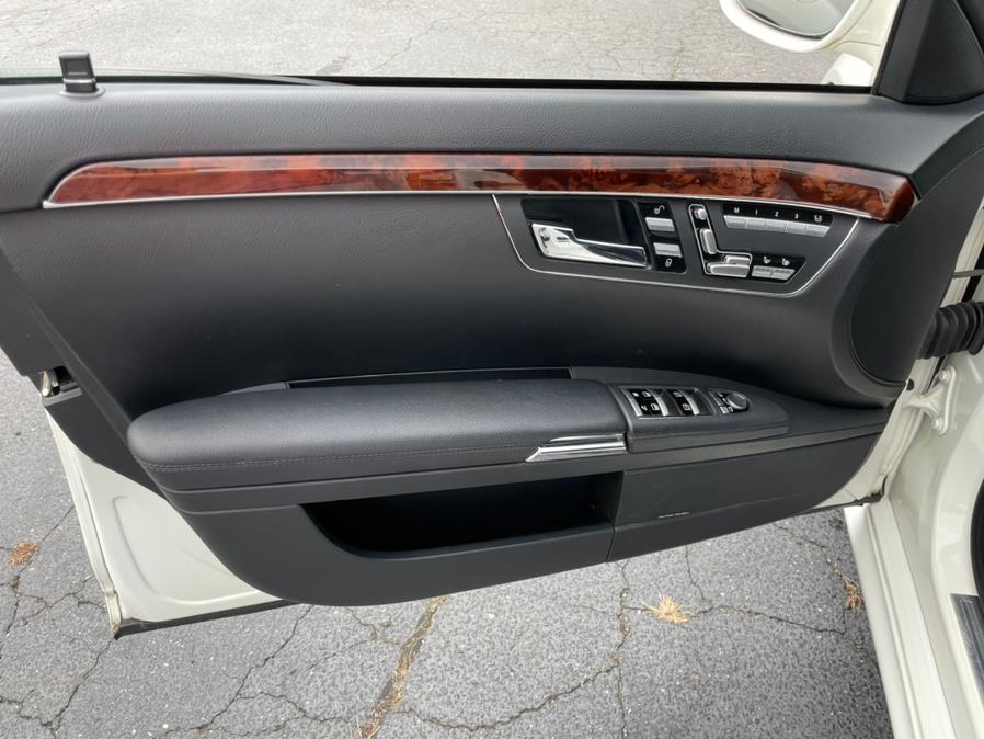 Used Mercedes-Benz S-Class 4dr Sdn 5.5L V8 4MATIC 2009 | Mint Auto Sales. Islip, New York Used Mercedes-Benz S-Class 4dr Sdn 5.5L V8 4MATIC 2009 | Mint Auto Sales. Islip, New York