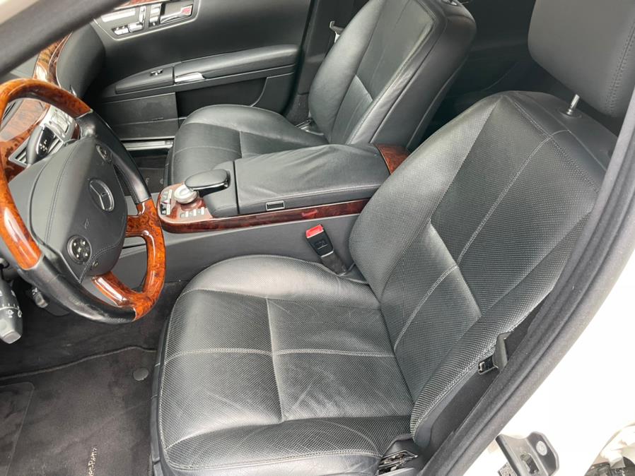 Used Mercedes-Benz S-Class 4dr Sdn 5.5L V8 4MATIC 2009 | Mint Auto Sales. Islip, New York Used Mercedes-Benz S-Class 4dr Sdn 5.5L V8 4MATIC 2009 | Mint Auto Sales. Islip, New York