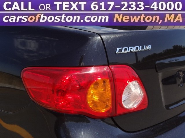 Used Toyota Corolla 4dr Sdn Auto LE 2010 | Jacob Auto Sales. Newton, Massachusetts