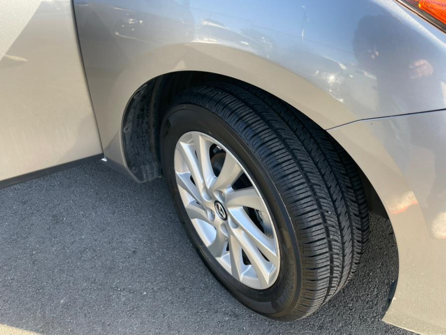 Used Mazda Mazda3 i Touring 2013 | Green Light Auto Wholesale. Daly City, California Used Mazda Mazda3 i Touring 2013 | Green Light Auto Wholesale. Daly City, California