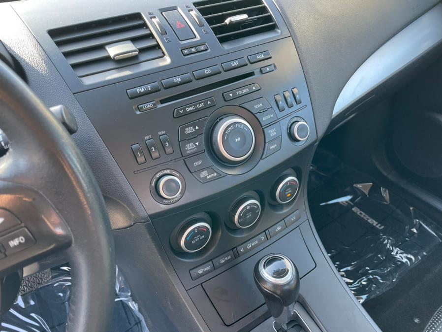 Used Mazda Mazda3 i Touring 2013 | Green Light Auto Wholesale. Daly City, California Used Mazda Mazda3 i Touring 2013 | Green Light Auto Wholesale. Daly City, California