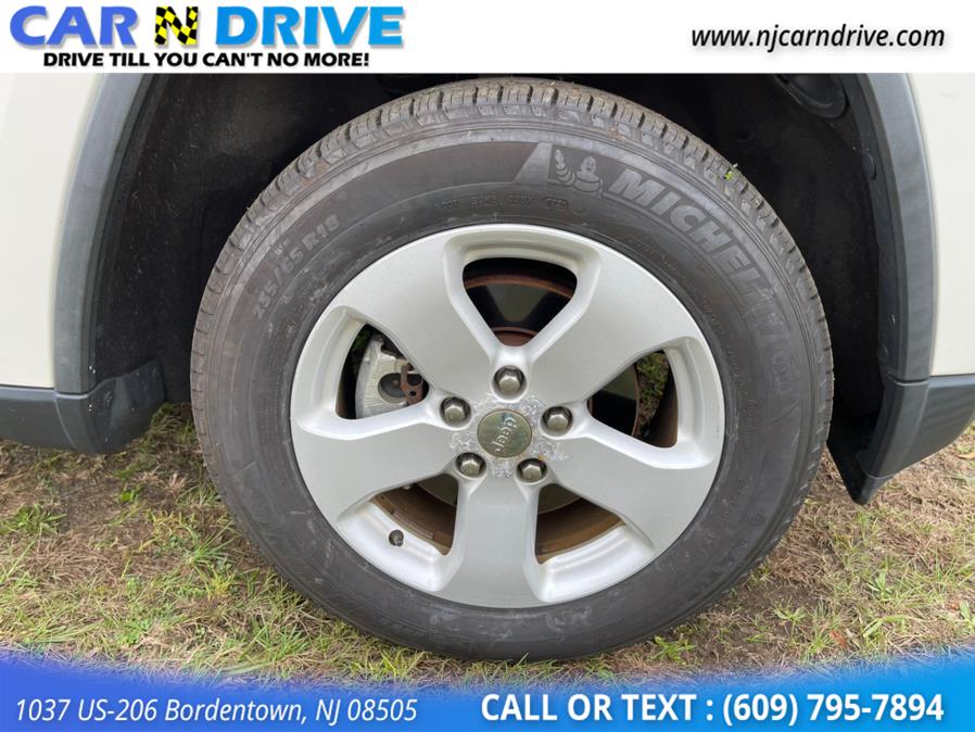 Used Jeep Grand Cherokee Laredo 4WD 2011 | Car N Drive. Bordentown, New Jersey Used Jeep Grand Cherokee Laredo 4WD 2011 | Car N Drive. Bordentown, New Jersey
