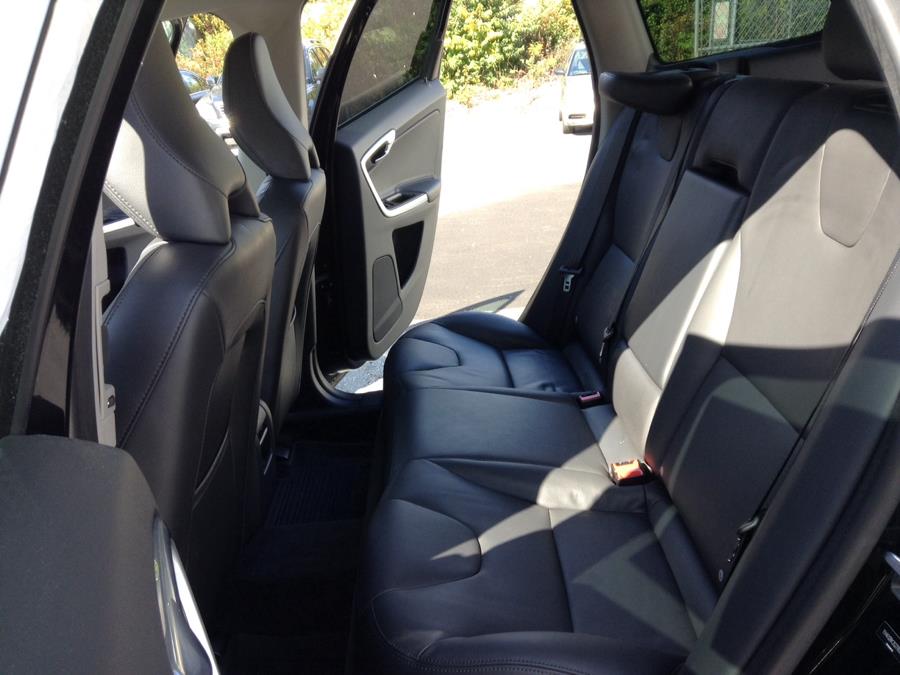 Used Volvo XC60 AWD 4dr T5 Premier 2016 | Eurocars Plus. Groton, Connecticut Used Volvo XC60 AWD 4dr T5 Premier 2016 | Eurocars Plus. Groton, Connecticut