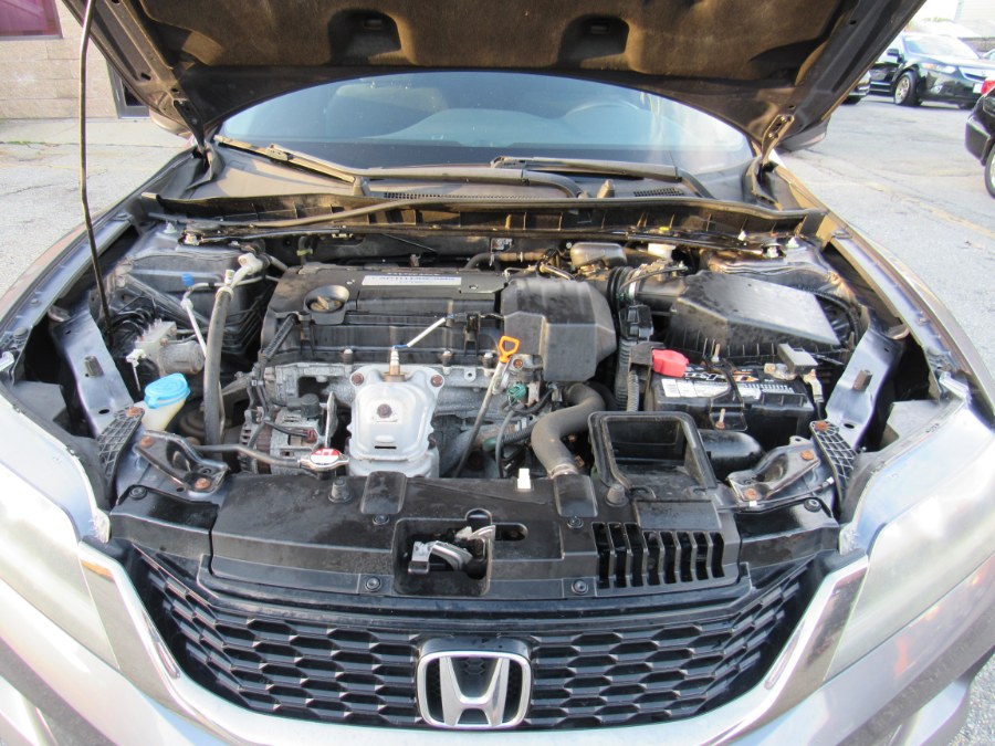 Used Honda Accord Cpe LX-S 2013 | Hilario's Auto Sales Inc.. Worcester, Massachusetts Used Honda Accord Cpe LX-S 2013 | Hilario's Auto Sales Inc.. Worcester, Massachusetts
