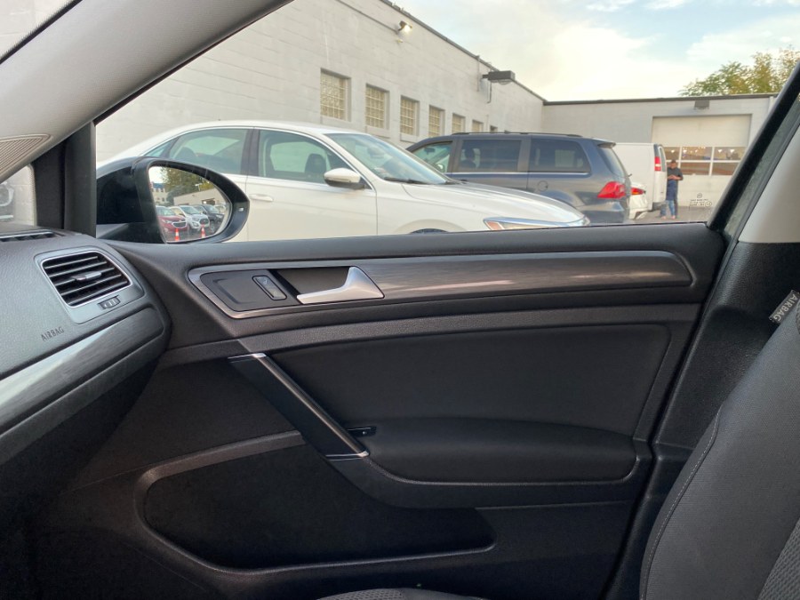 Used Volkswagen Golf 1.4T S Auto 2019 | Inman Motors Sales. Medford, Massachusetts Used Volkswagen Golf 1.4T S Auto 2019 | Inman Motors Sales. Medford, Massachusetts