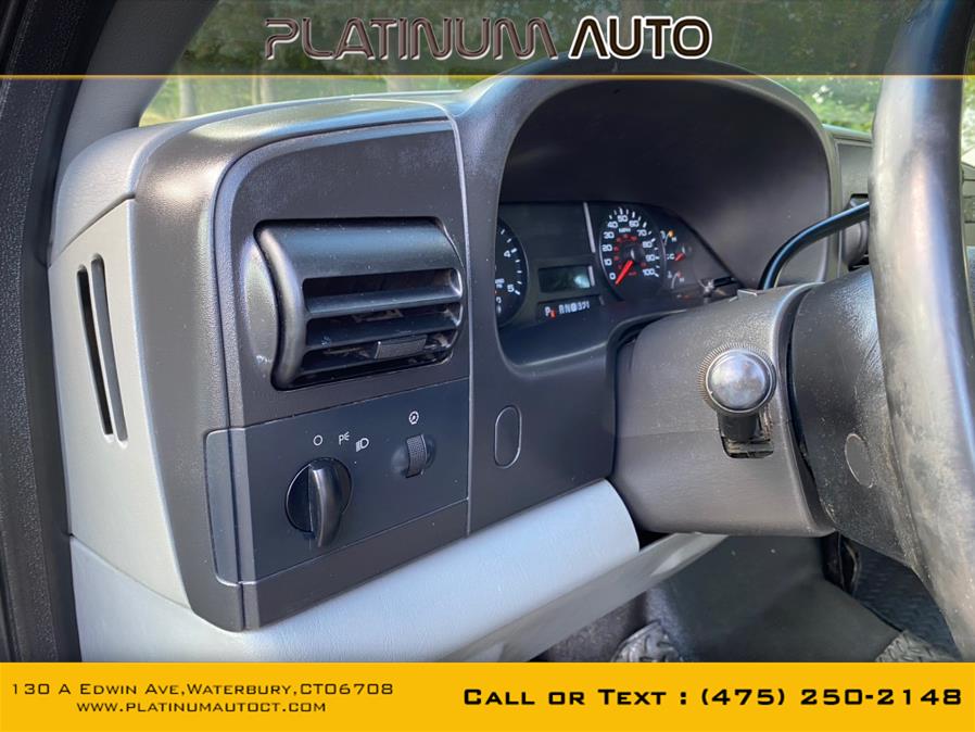Used Ford Super Duty F-250 2WD Reg Cab 137" XLT 2007 | Platinum Auto Care. Waterbury, Connecticut Used Ford Super Duty F-250 2WD Reg Cab 137" XLT 2007 | Platinum Auto Care. Waterbury, Connecticut