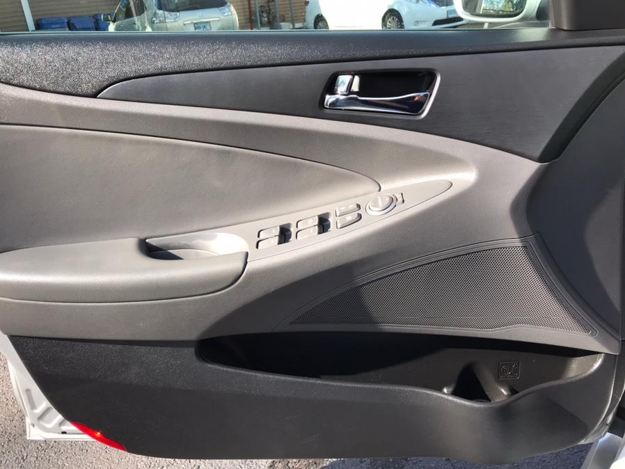 Used Hyundai Sonata Gls 2014 | Good Guys Auto House. Southington, Connecticut Used Hyundai Sonata Gls 2014 | Good Guys Auto House. Southington, Connecticut