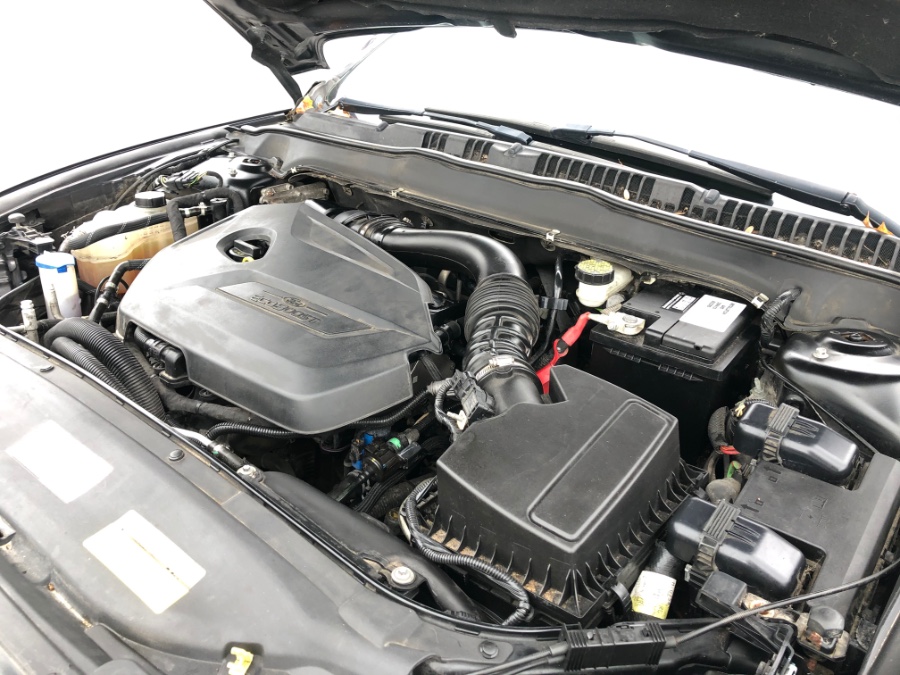Used Ford Fusion 4dr Sdn SE FWD 2013 | Marsh Auto Sales LLC. Ortonville, Michigan Used Ford Fusion 4dr Sdn SE FWD 2013 | Marsh Auto Sales LLC. Ortonville, Michigan
