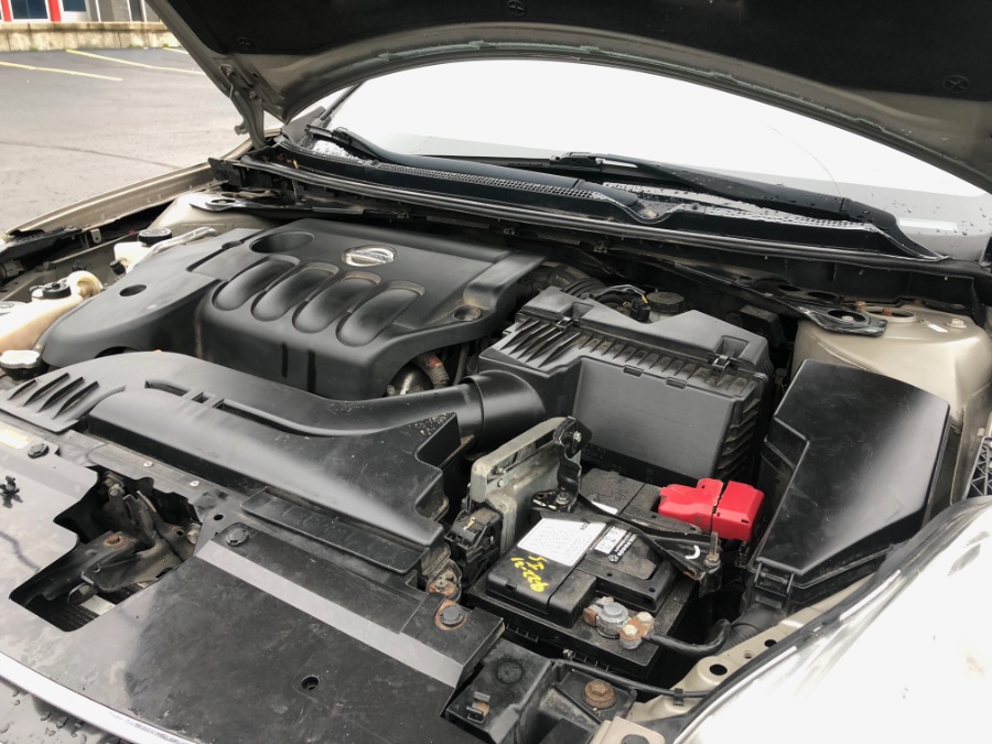 Used Nissan Altima 4dr Sdn I4 CVT 2.5 S 2011 | Marsh Auto Sales LLC. Ortonville, Michigan Used Nissan Altima 4dr Sdn I4 CVT 2.5 S 2011 | Marsh Auto Sales LLC. Ortonville, Michigan