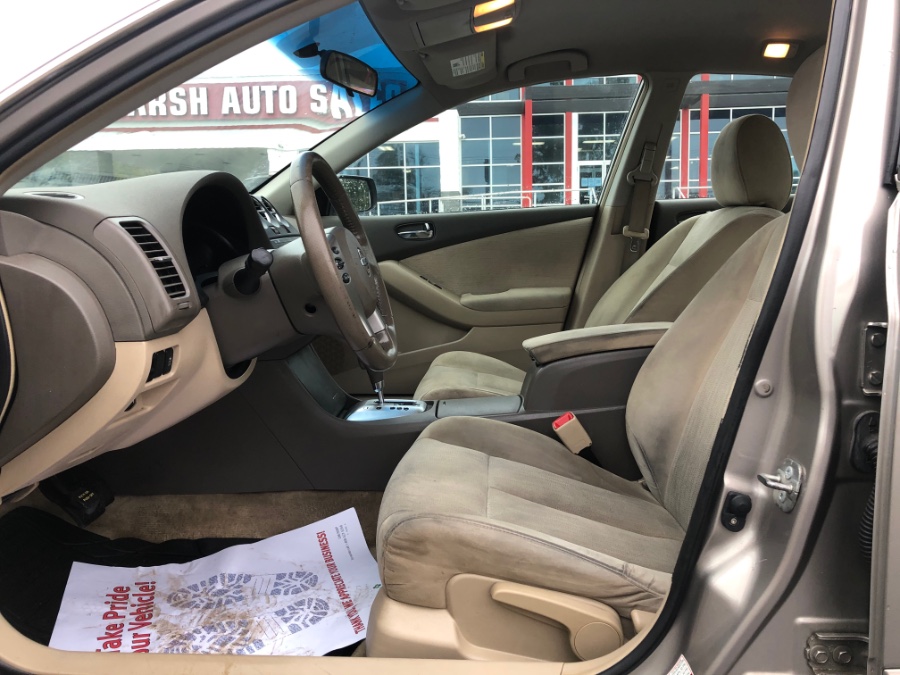 Used Nissan Altima 4dr Sdn I4 CVT 2.5 S 2011 | Marsh Auto Sales LLC. Ortonville, Michigan Used Nissan Altima 4dr Sdn I4 CVT 2.5 S 2011 | Marsh Auto Sales LLC. Ortonville, Michigan