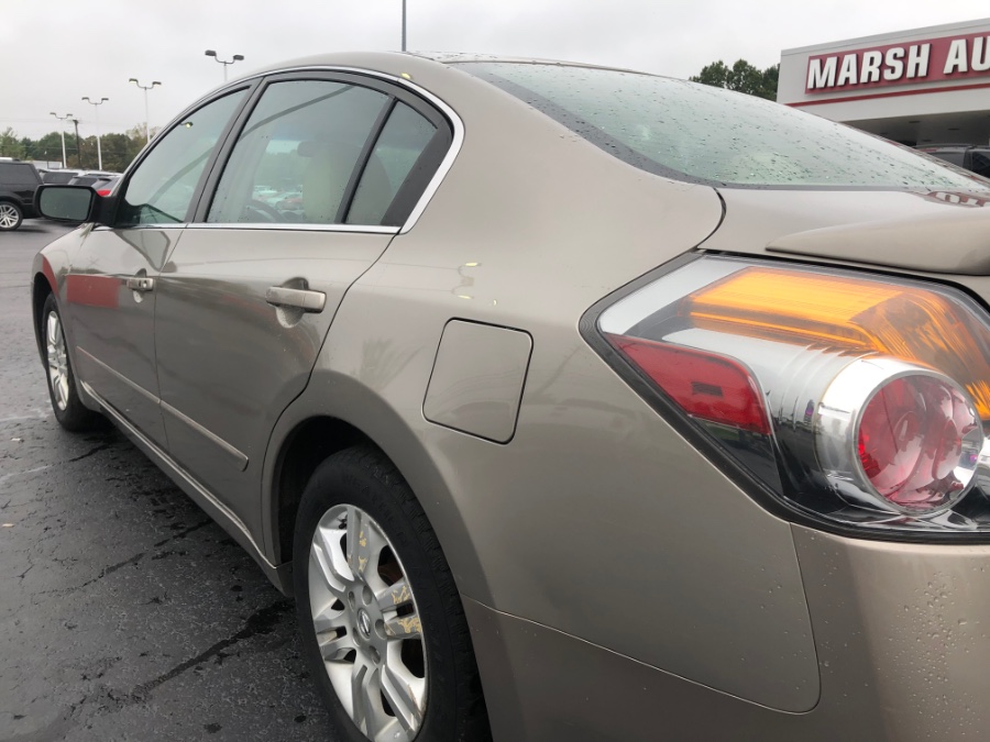 Used Nissan Altima 4dr Sdn I4 CVT 2.5 S 2011 | Marsh Auto Sales LLC. Ortonville, Michigan Used Nissan Altima 4dr Sdn I4 CVT 2.5 S 2011 | Marsh Auto Sales LLC. Ortonville, Michigan