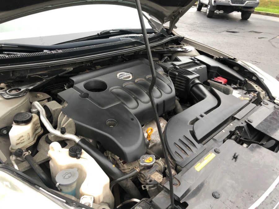 Used Nissan Altima 4dr Sdn I4 CVT 2.5 S 2011 | Marsh Auto Sales LLC. Ortonville, Michigan Used Nissan Altima 4dr Sdn I4 CVT 2.5 S 2011 | Marsh Auto Sales LLC. Ortonville, Michigan