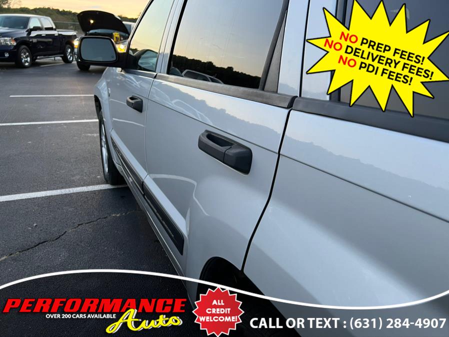 Used Jeep Grand Cherokee 4dr Laredo 4WD 2005 | Performance Auto Inc. Bohemia, New York Used Jeep Grand Cherokee 4dr Laredo 4WD 2005 | Performance Auto Inc. Bohemia, New York