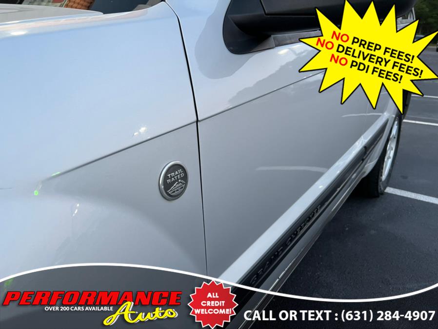 Used Jeep Grand Cherokee 4dr Laredo 4WD 2005 | Performance Auto Inc. Bohemia, New York Used Jeep Grand Cherokee 4dr Laredo 4WD 2005 | Performance Auto Inc. Bohemia, New York