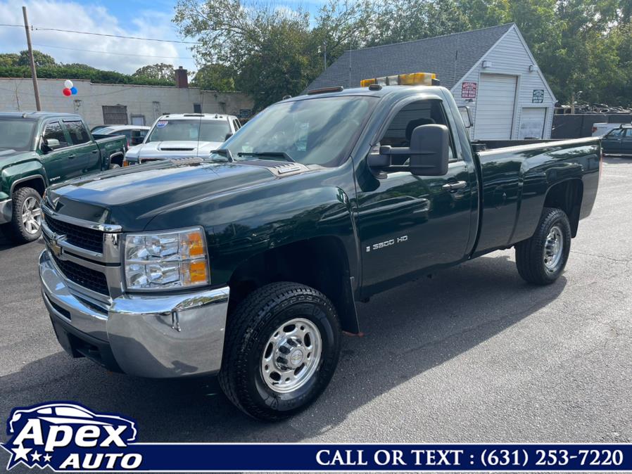 2008 Chevrolet Silverado 3500HD 4WD Reg Cab 133" SRW LT w/1LT, available for sale in Selden, New York | Apex Auto. Selden, New York