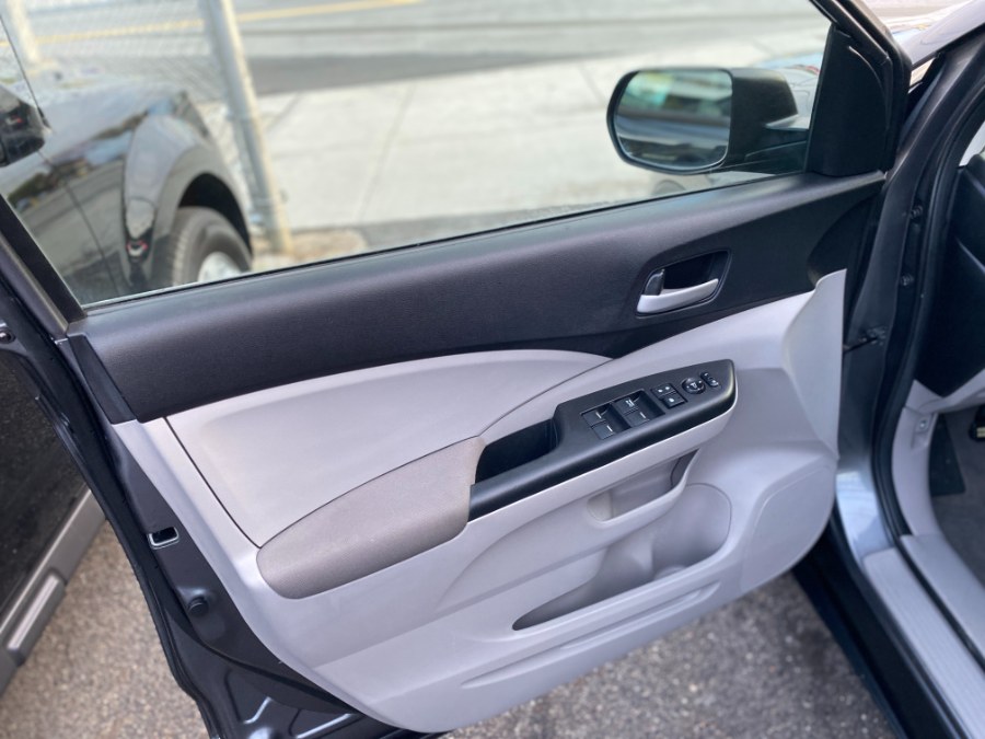 2013 Honda CR-V AWD 5dr LX, available for sale in Middle Village, New York | Middle Village Motors . Middle Village, New York 2013 Honda CR-V AWD 5dr LX, available for sale in Middle Village, New York | Middle Village Motors . Middle Village, New York