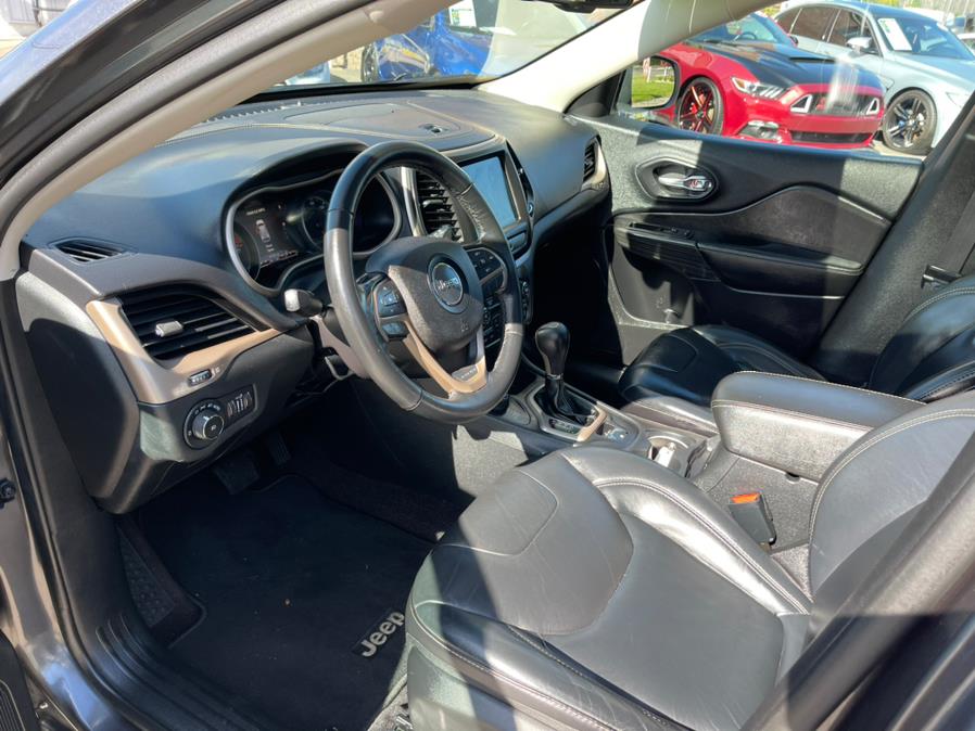 2016 Jeep Cherokee 4WD 4dr Limited, available for sale in South Windsor, Connecticut | Mike And Tony Auto Sales, Inc. South Windsor, Connecticut 2016 Jeep Cherokee 4WD 4dr Limited, available for sale in South Windsor, Connecticut | Mike And Tony Auto Sales, Inc. South Windsor, Connecticut