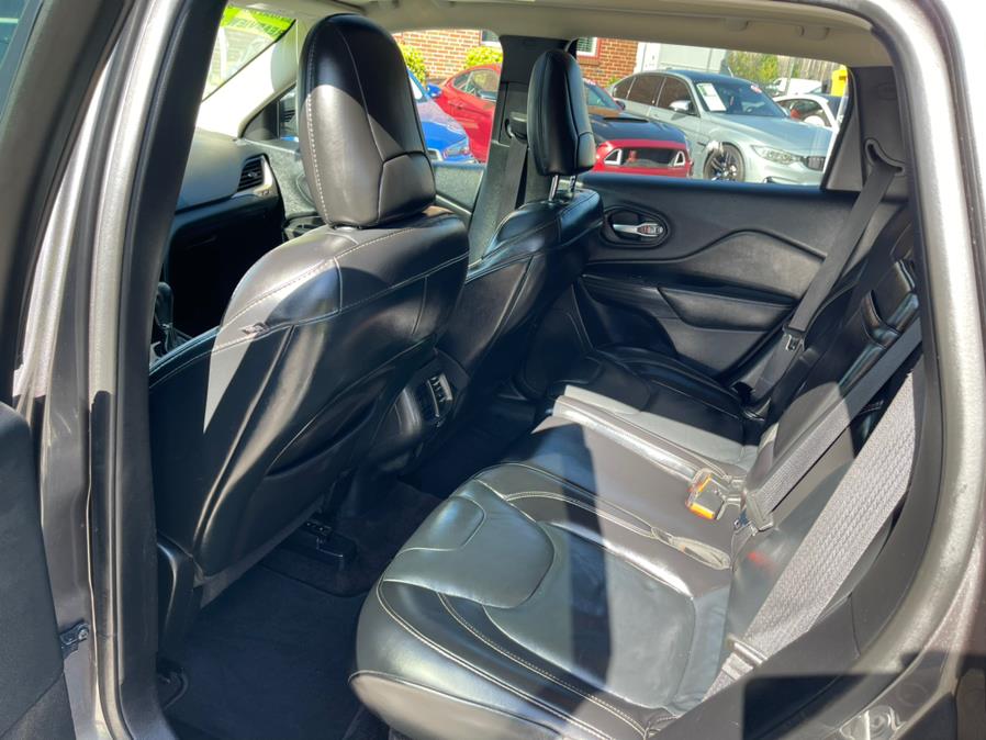 2016 Jeep Cherokee 4WD 4dr Limited, available for sale in South Windsor, Connecticut | Mike And Tony Auto Sales, Inc. South Windsor, Connecticut 2016 Jeep Cherokee 4WD 4dr Limited, available for sale in South Windsor, Connecticut | Mike And Tony Auto Sales, Inc. South Windsor, Connecticut