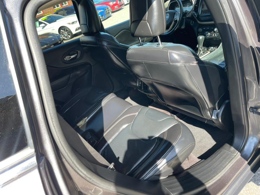 2016 Jeep Cherokee 4WD 4dr Limited, available for sale in South Windsor, Connecticut | Mike And Tony Auto Sales, Inc. South Windsor, Connecticut 2016 Jeep Cherokee 4WD 4dr Limited, available for sale in South Windsor, Connecticut | Mike And Tony Auto Sales, Inc. South Windsor, Connecticut