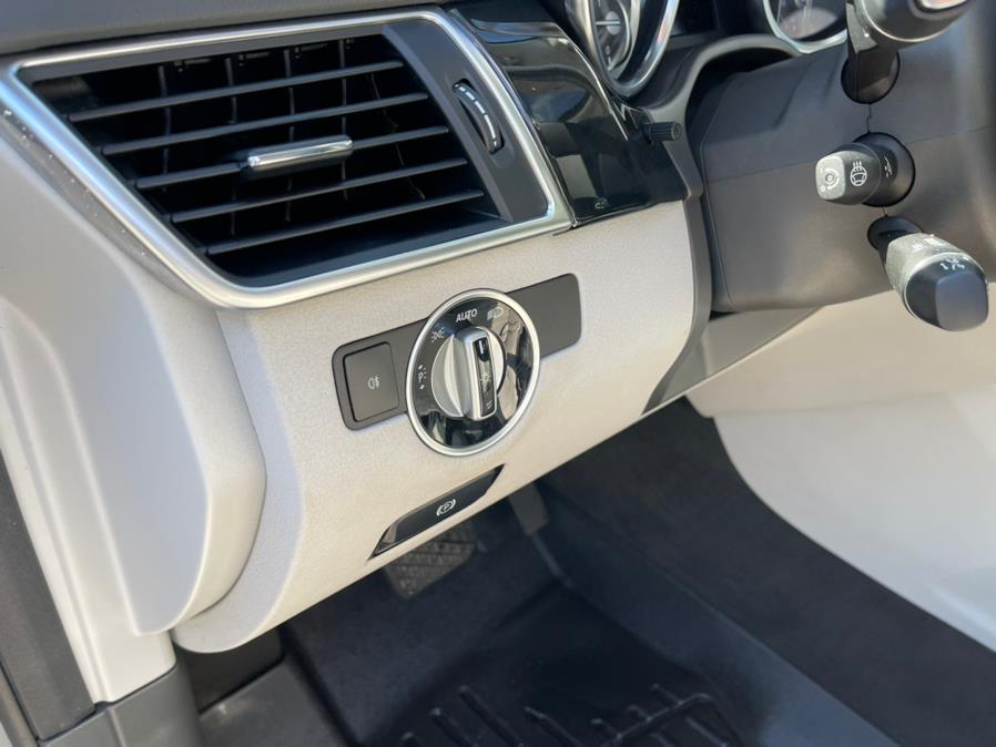 Used Mercedes-Benz GL-Class 4MATIC 4dr GL 550 2015 | Mike And Tony Auto Sales, Inc. South Windsor, Connecticut Used Mercedes-Benz GL-Class 4MATIC 4dr GL 550 2015 | Mike And Tony Auto Sales, Inc. South Windsor, Connecticut