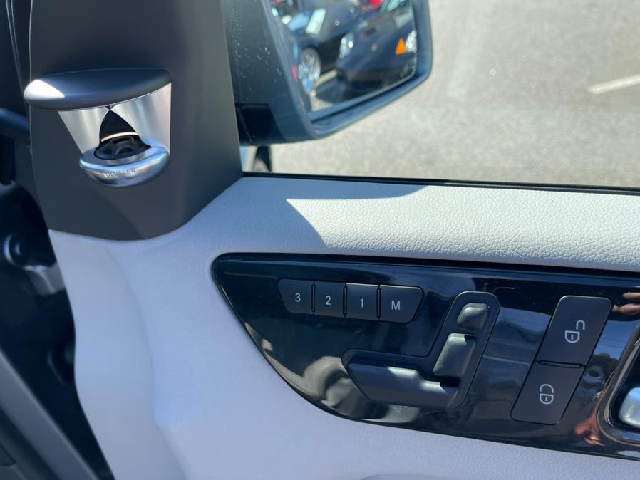 Used Mercedes-Benz GL-Class 4MATIC 4dr GL 550 2015 | Mike And Tony Auto Sales, Inc. South Windsor, Connecticut Used Mercedes-Benz GL-Class 4MATIC 4dr GL 550 2015 | Mike And Tony Auto Sales, Inc. South Windsor, Connecticut