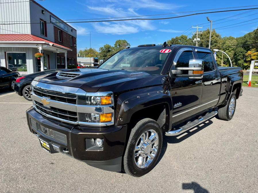 2018 Chevrolet Silverado 2500HD 4WD Crew Cab 153.7" High Country, available for sale in South Windsor, Connecticut | Mike And Tony Auto Sales, Inc. South Windsor, Connecticut