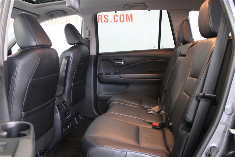 2017 Honda Pilot TOURING, available for sale in Paterson, New Jersey | Fast Track Motors. Paterson, New Jersey 2017 Honda Pilot TOURING, available for sale in Paterson, New Jersey | Fast Track Motors. Paterson, New Jersey